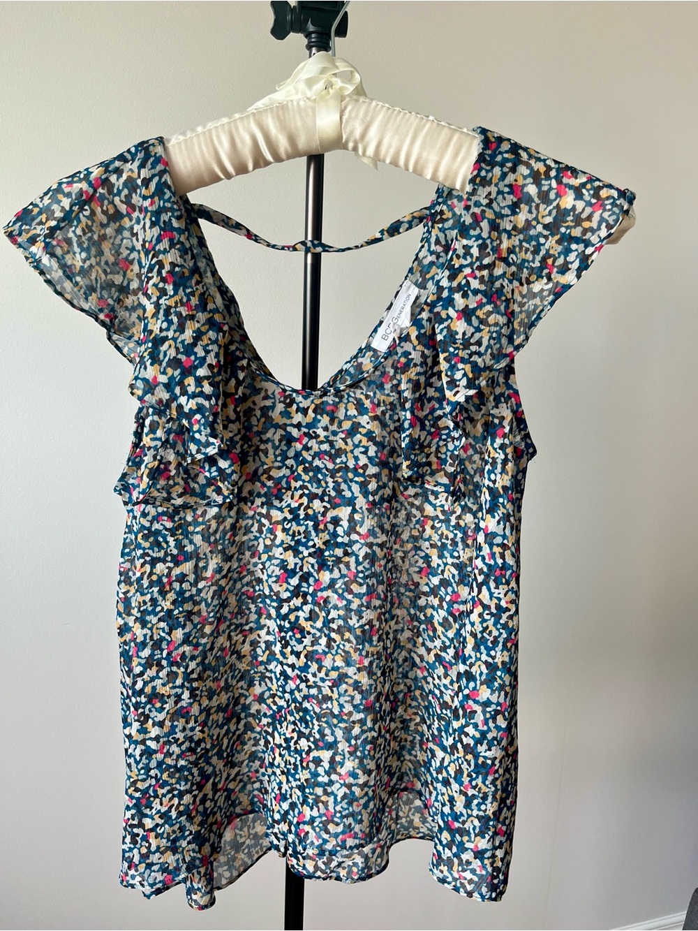 BCBGeneration Boho Sheer Ruffle Sleeve Floral Blouse Cottagecore US L - Picture 2 of 11